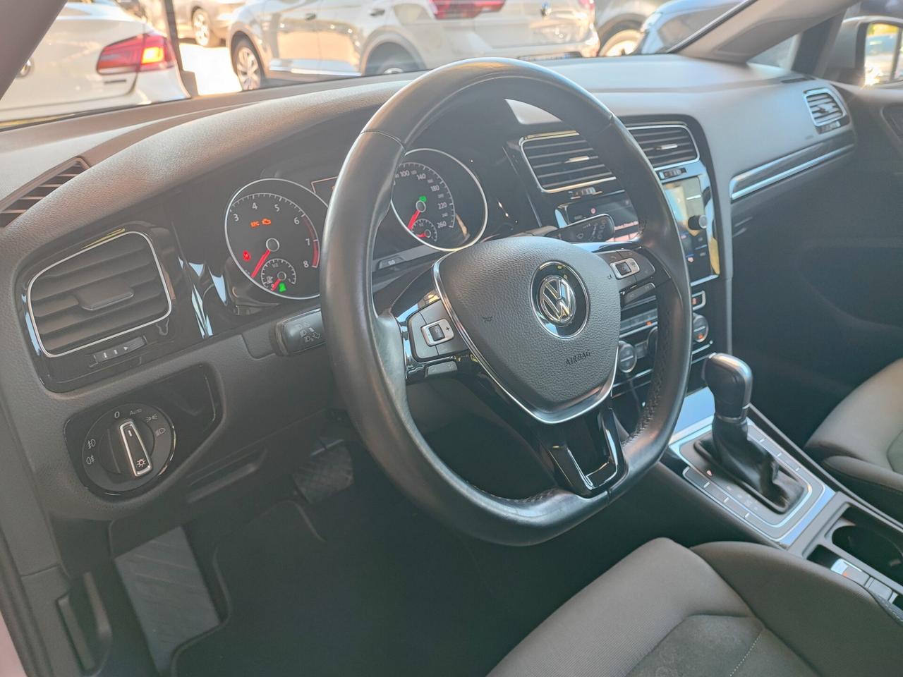 Volkswagen Golf 1.4 TGI DSG 5p. Executive BlueMotion