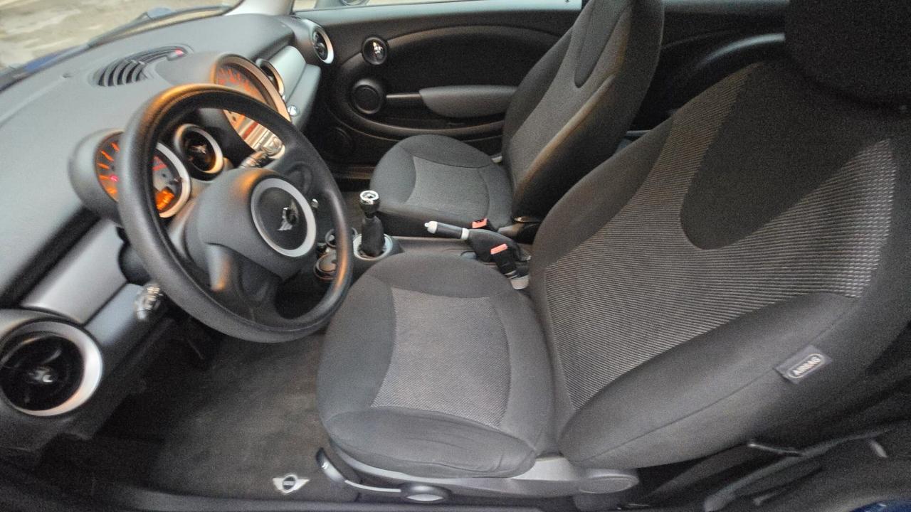 Mini 1.6 16V Cooper