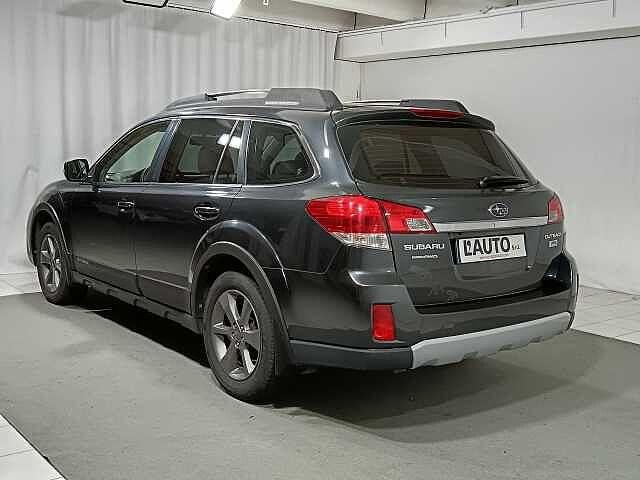 Subaru Outback 2.0D Lineartronic Trend