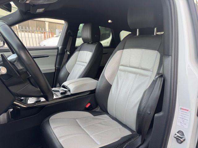 LAND ROVER Range Rover Evoque 2.0D I4-L.Flw 150CV AWD Aut R-Dynamic HSE