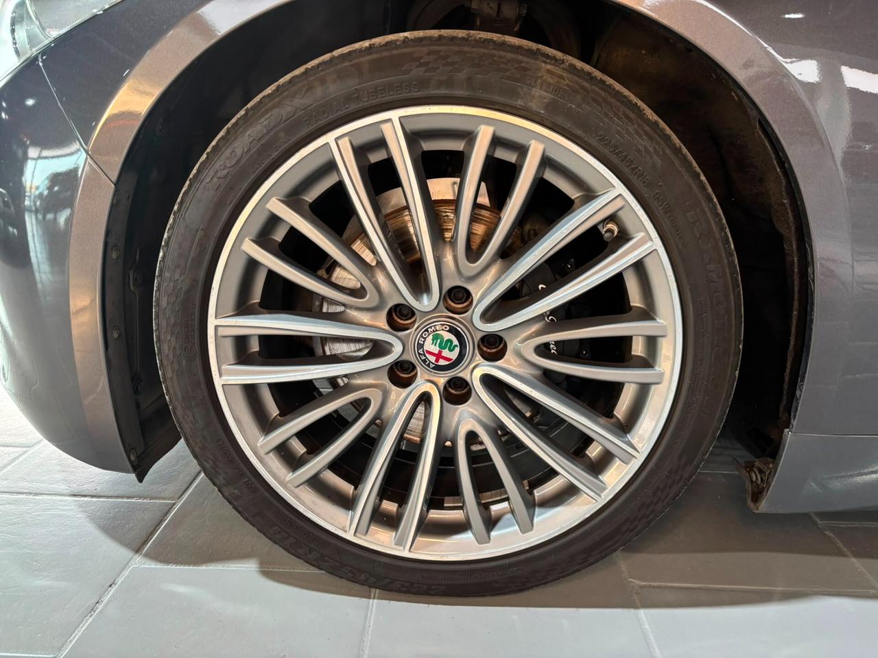 Alfa Romeo Giulia 2.2 Turbodiesel 180 CV Super