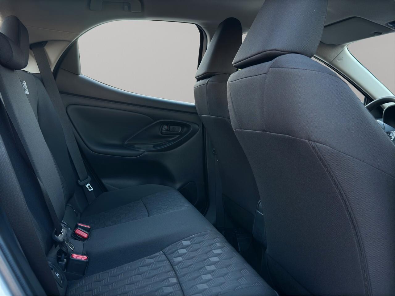 Toyota Yaris 1.5 Hybrid 5 porte Active