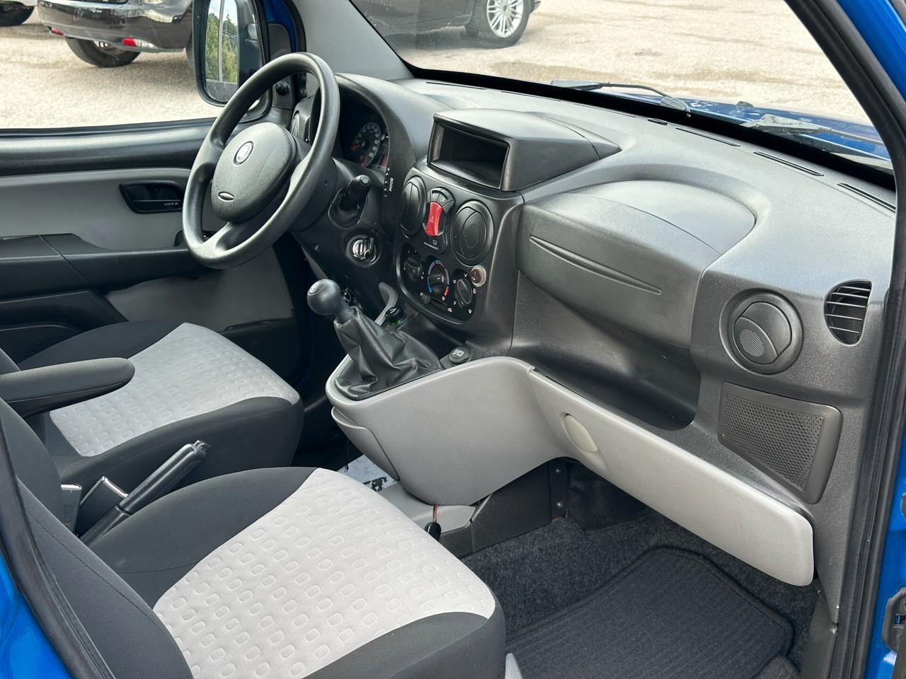 Fiat Doblo Doblò 1.3 MultiJet Malibu — VETTURA PER DISABILI 10/2009 | 26.000 km