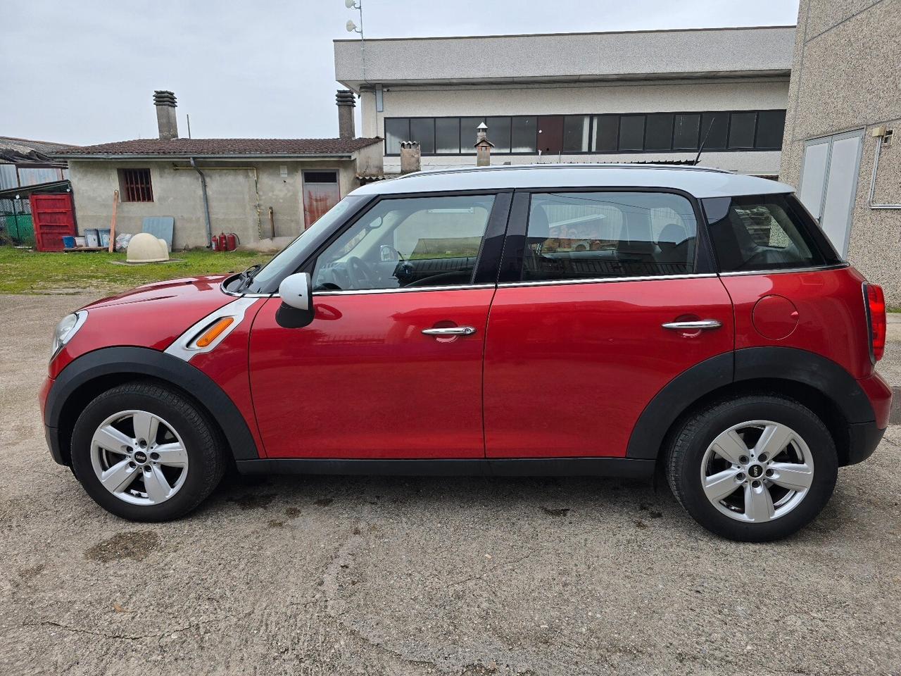 Mini Cooper Countryman 2.0 D Business Automatica