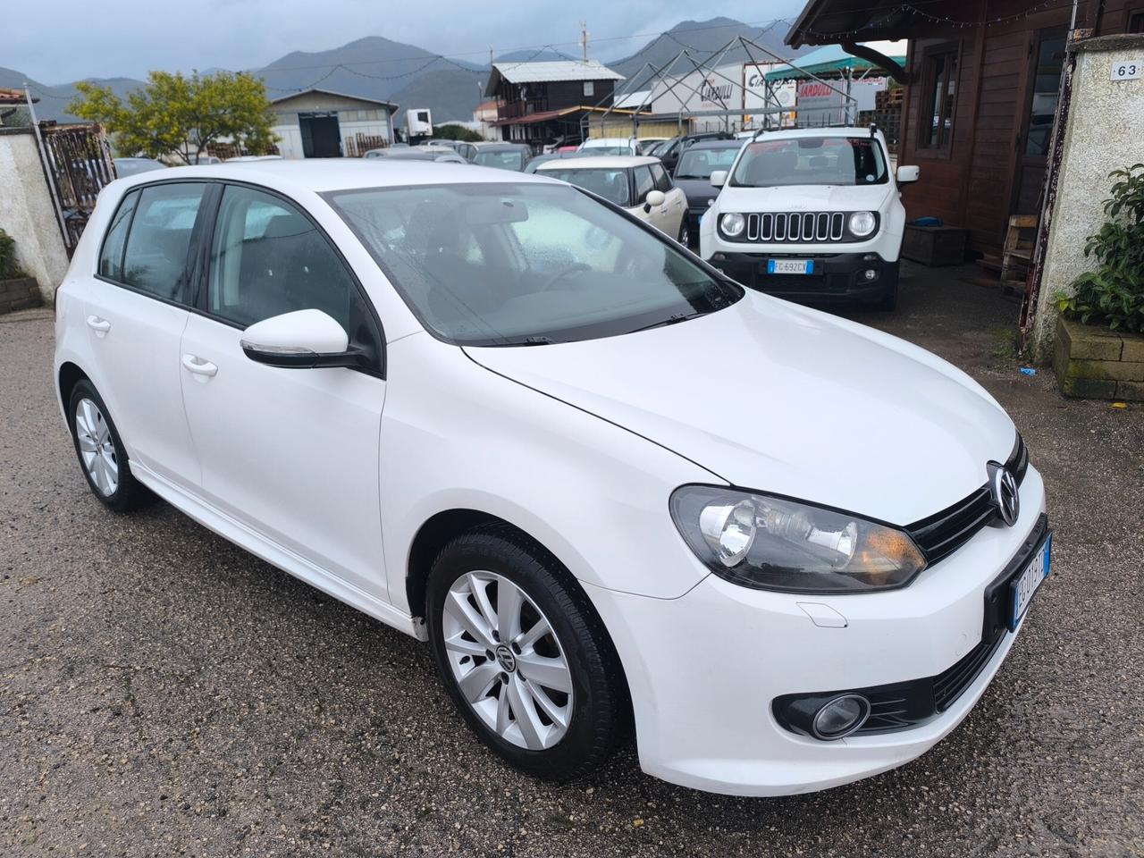 Volkswagen Golf 1.6 TDI DPF 5p. Highline