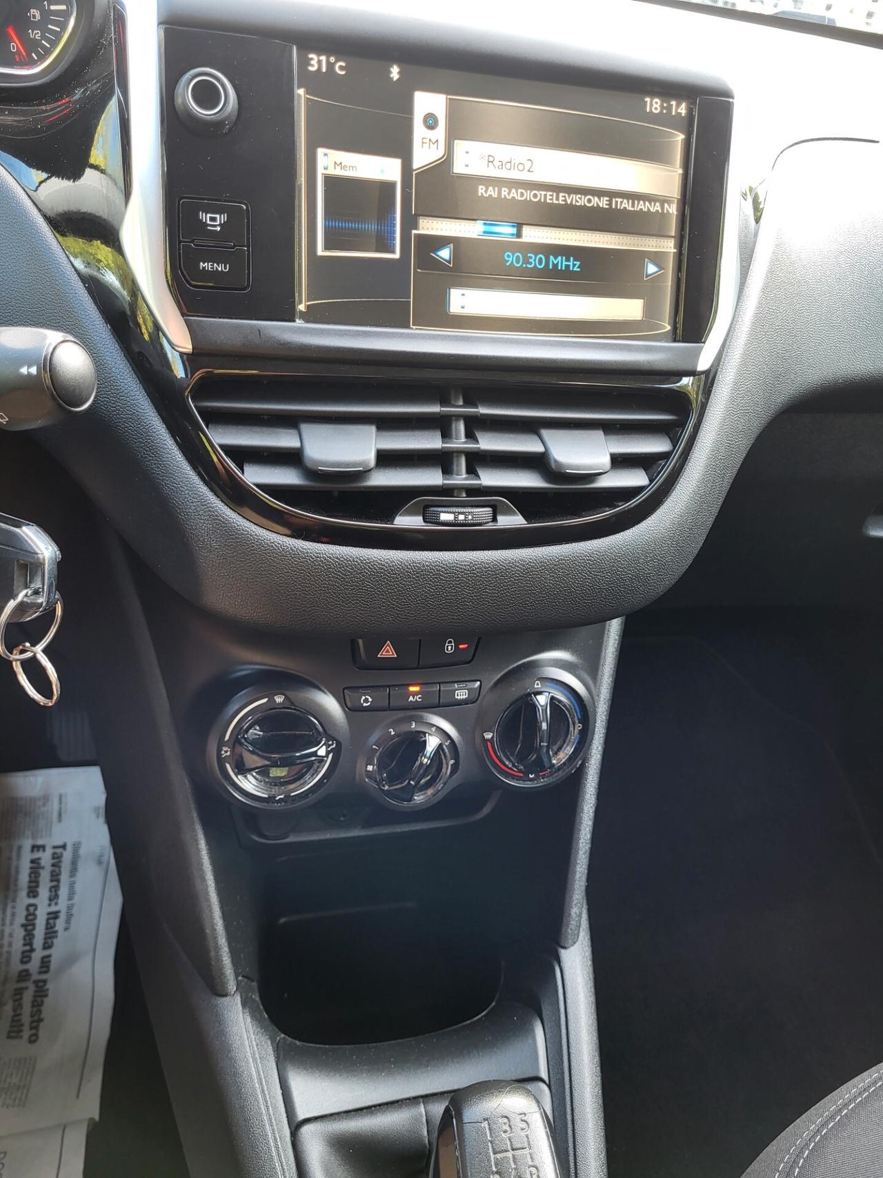 Peugeot 208 1.4 HDI-CINTA DISTRIBUZ. E TAGLIANDO