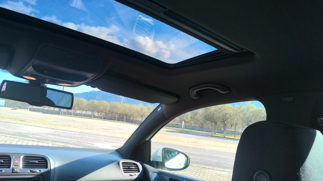 Volkswagen Golf 2.0 TSI DSG 5p. GTI