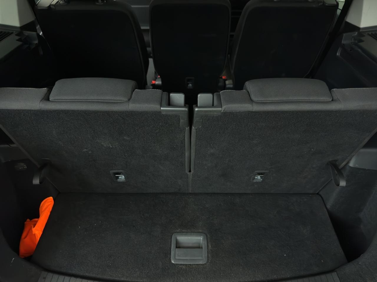Volkswagen Touran 2.0 TDI 150 CV SCR DSG Executive BlueMotion Tech.