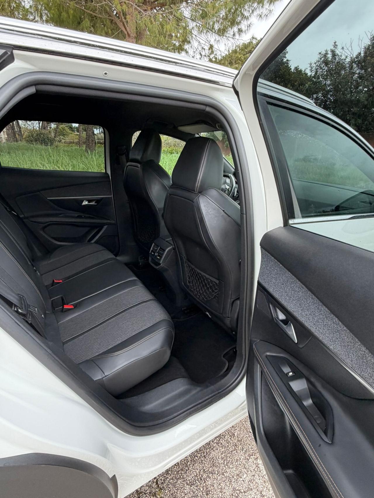 Peugeot 3008 BlueHDi 120 S&S EAT6 GT Line