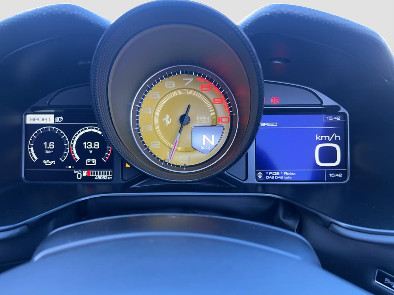 FERRARI Portofino