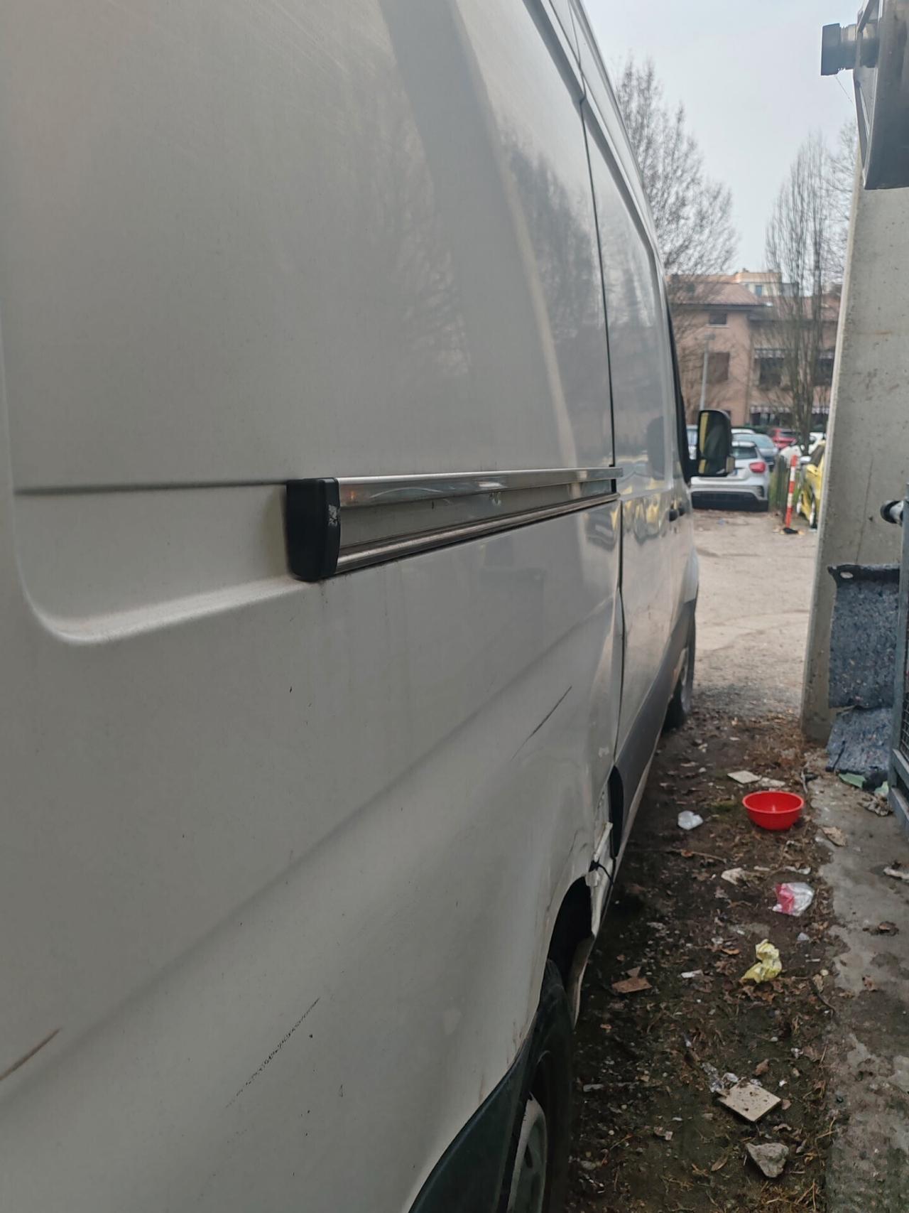 Mercedes Benz sprinter w907