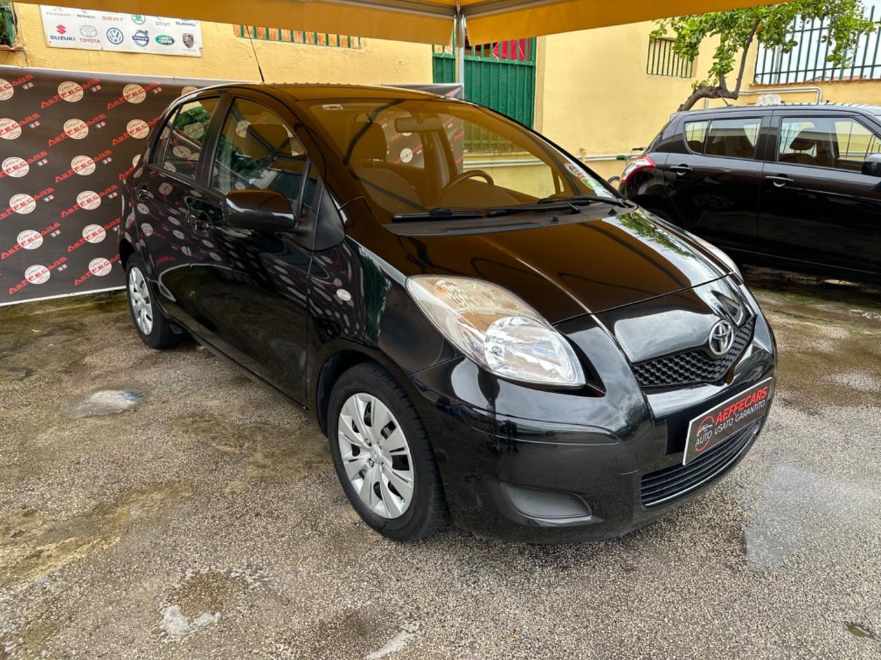 Toyota Yaris 1.3 5 porte Sol