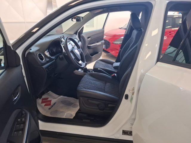 SUZUKI Vitara 1.4 Hybrid 4x4 Top Bicolor EXTRA Promo+Incentivo