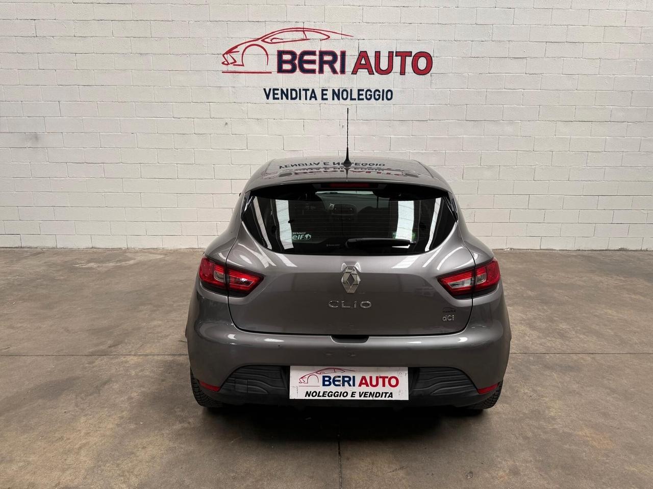 Renault Clio adatta neopatentati