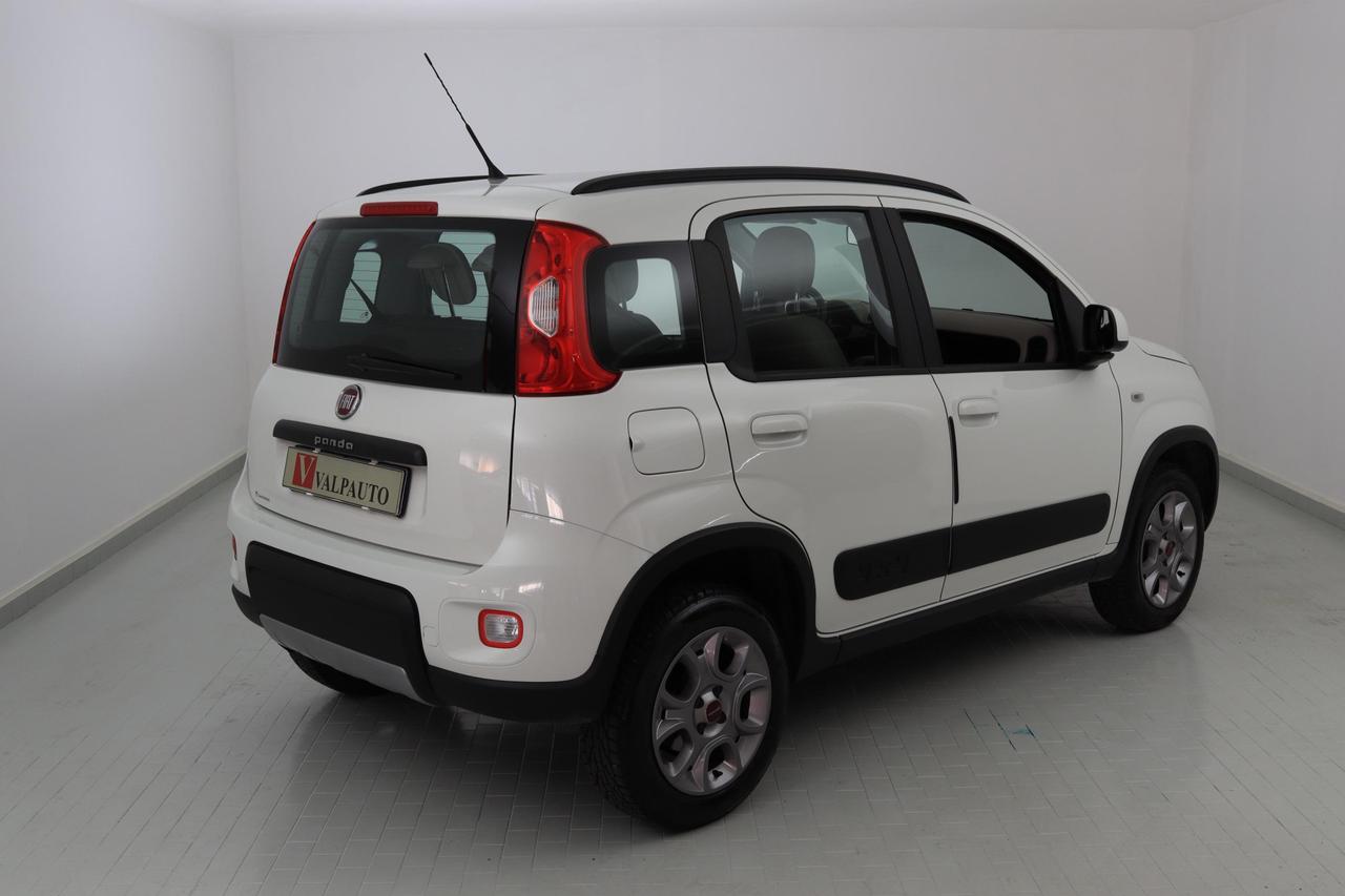 Fiat Panda 4x4 Panda 0.9 t.air turbo 4x4 85cv E6