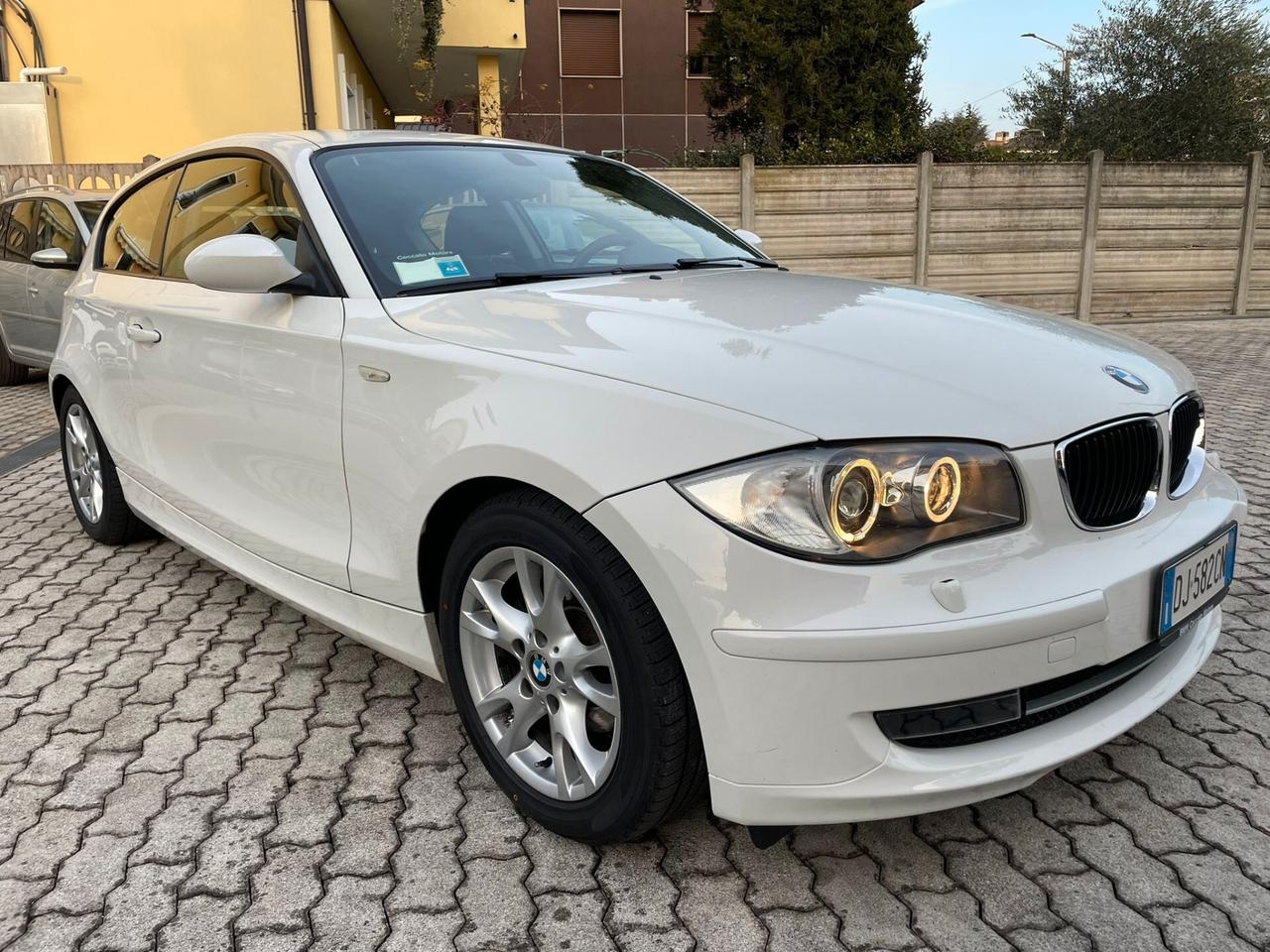 Bmw 118i cat 3 porte Attiva