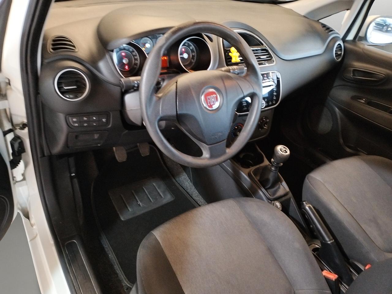 Fiat Punto 5p 1.2 Street E6