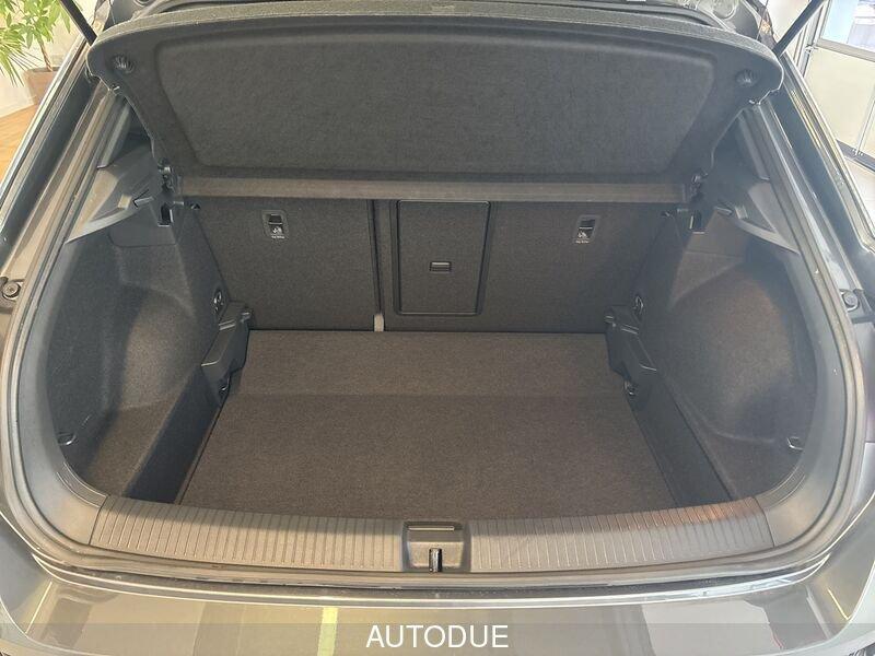 Volkswagen T-Roc 1.5 TSI ACT R-LINE DSG 150 CV