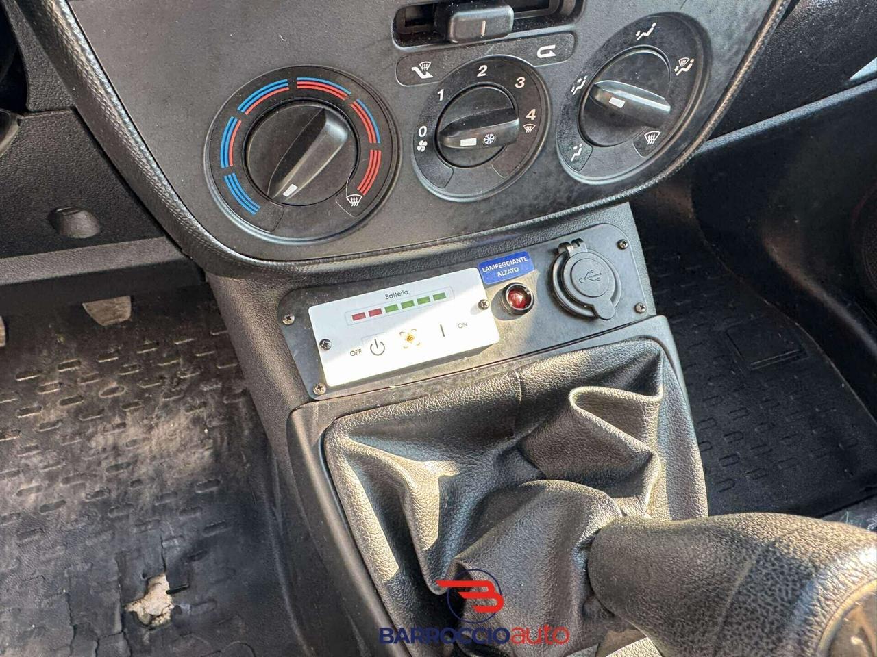 Fiat Fiorino 1.3 MJT 95CV Cargo Adventure