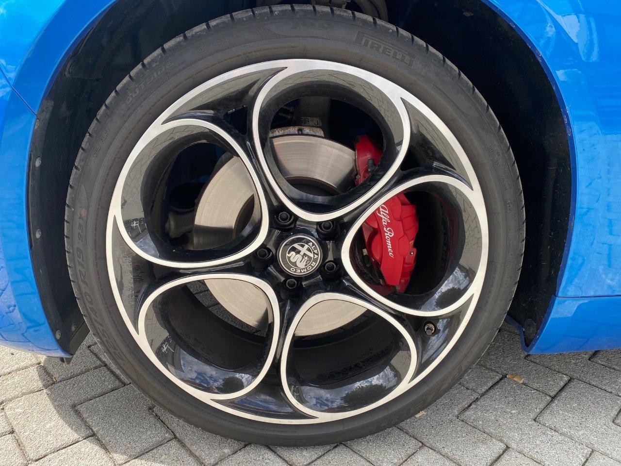 Alfa Romeo Giulia 2.2 t Competizione Q4 210cv auto Come Nuova!