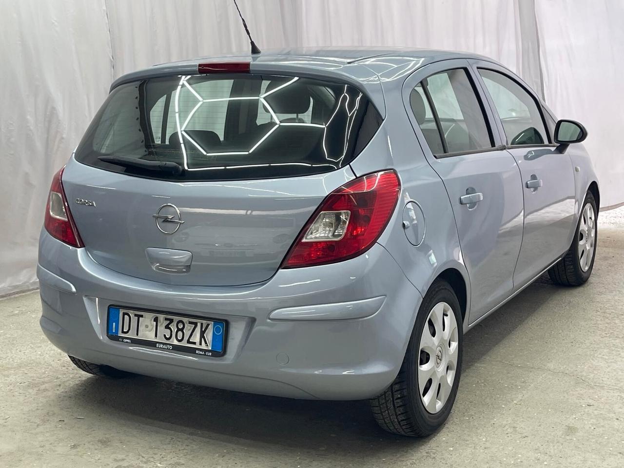 Opel Corsa 1.2 5 porte Easytronic Enjoy