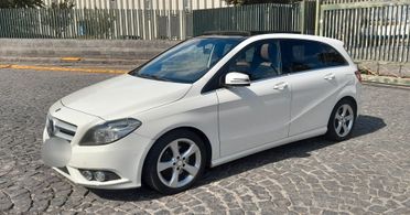 Mercedes-benz B 200 CDI BlueEFFICIENCY Executive