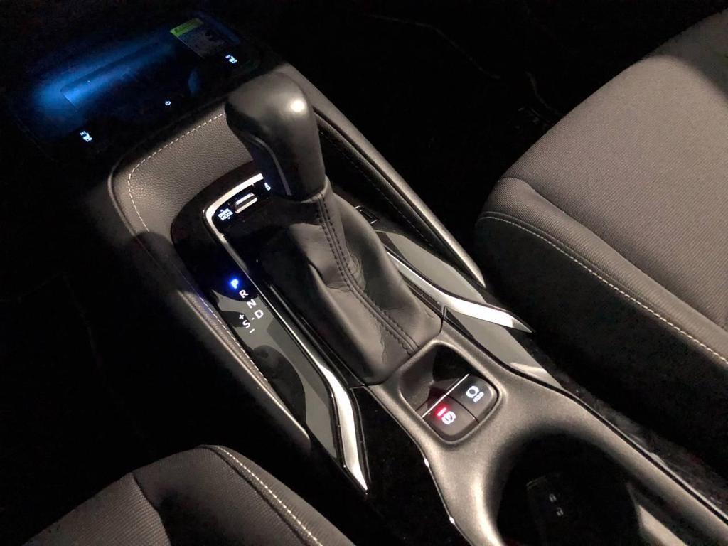 Toyota Corolla 2.0 Hybrid Style CVT