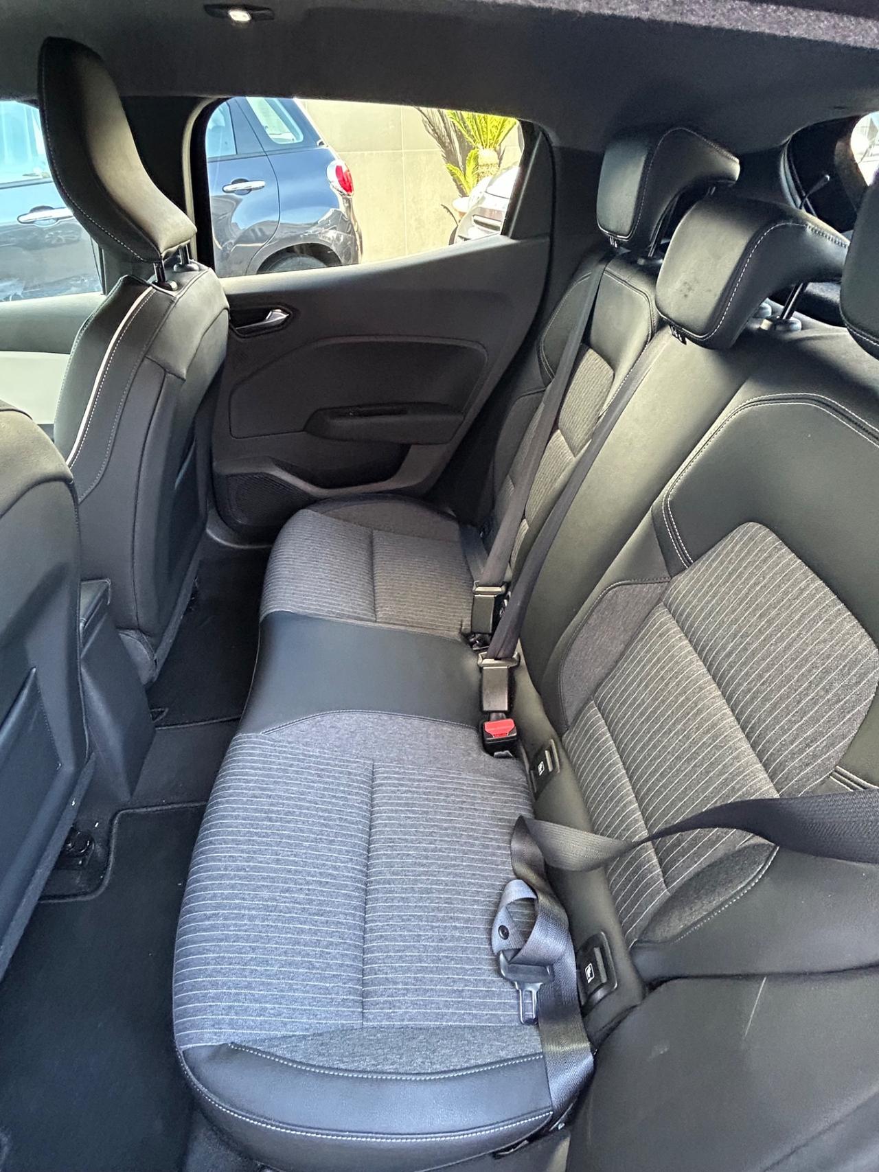 Renault Clio TCe 90 CV 5 porte Techno