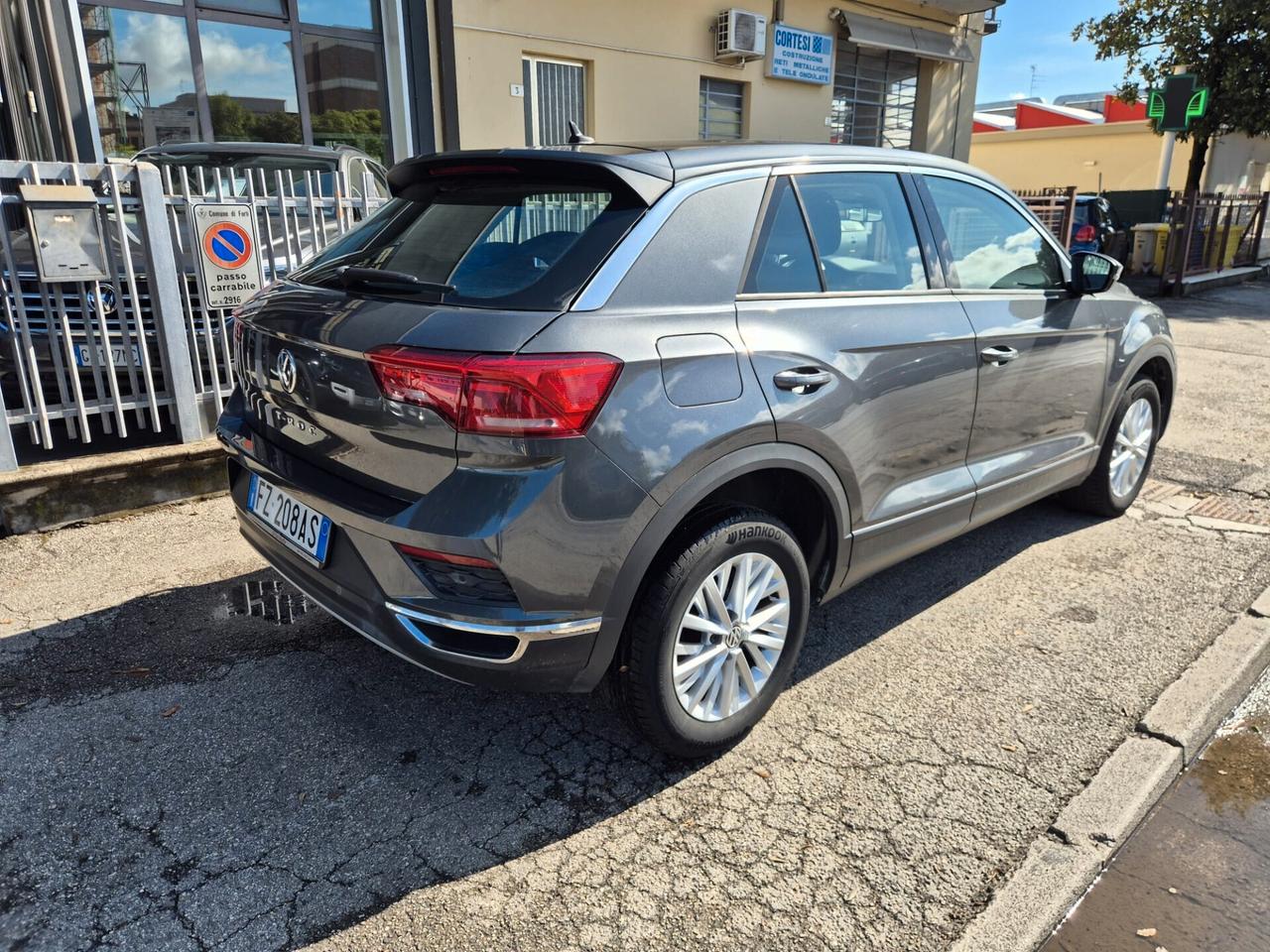 Volkswagen T-Roc 1.6 TDI SCR Business BlueMotion Technology