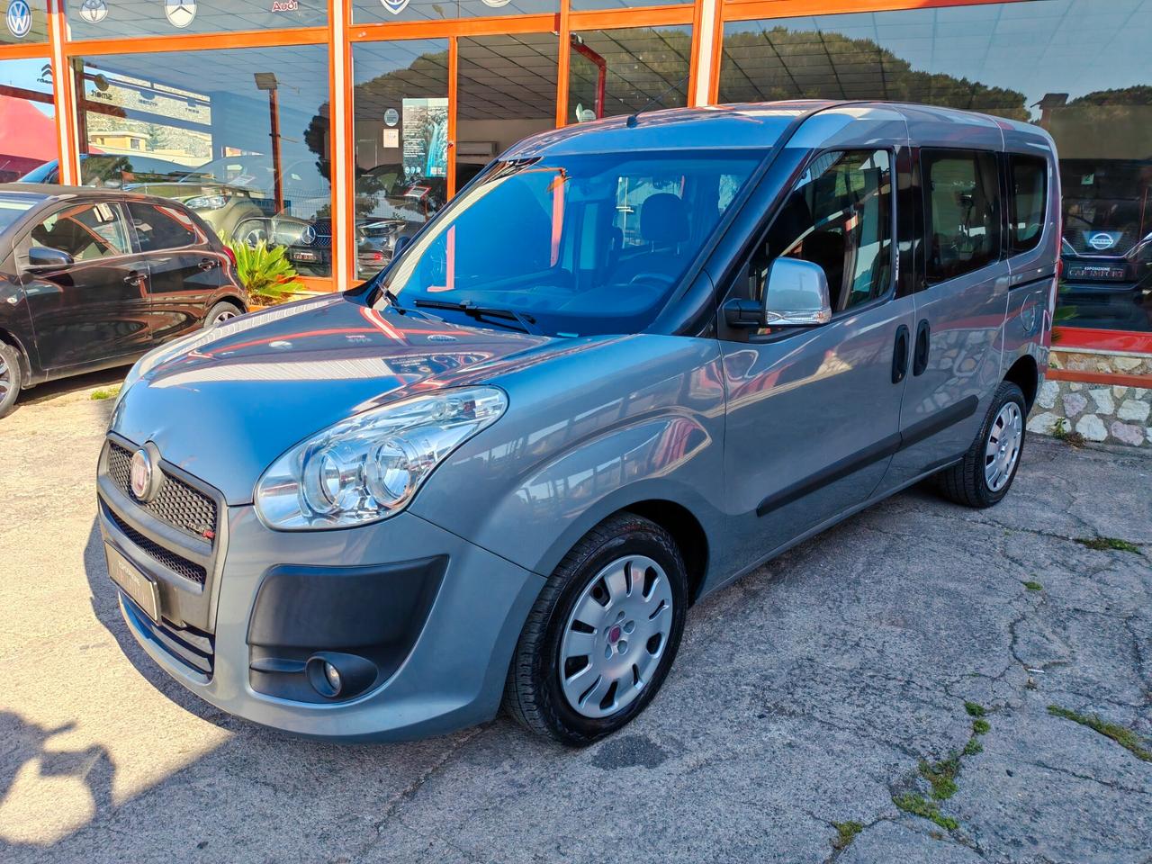 Fiat Dobló 1,6 diesel 02/2012 cv105