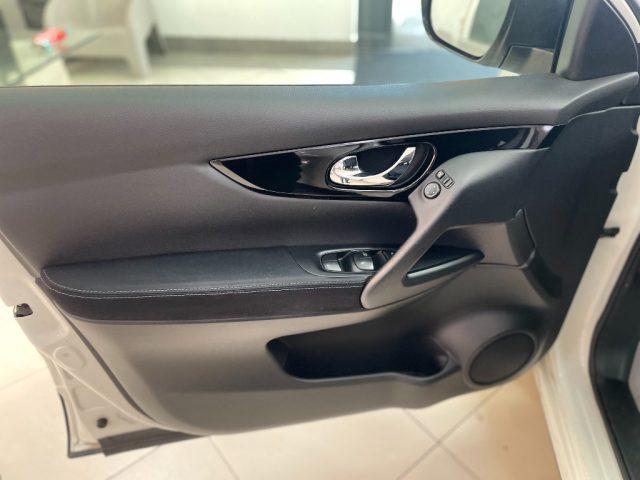 NISSAN Qashqai 1.2 DIG-T Acenta