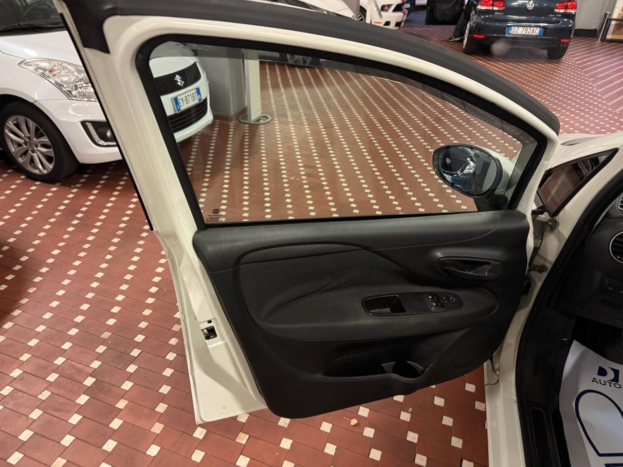 Fiat Punto Evo 1.4 5 porte S&S Dynamic- IDEALE PER NEOPATENTATI