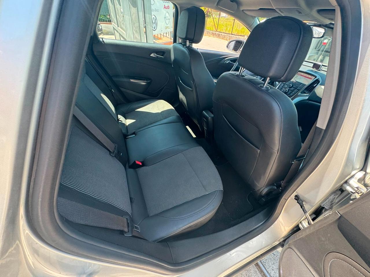 Opel Astra 1.7 CDTI 125CV Sports Tourer Cosmo
