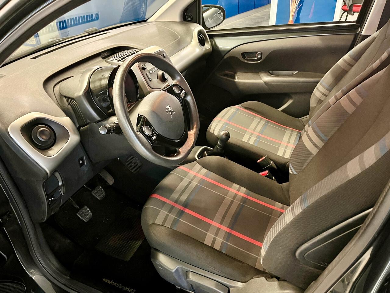 Peugeot 108 VTi 5 porte Active-NEOPATENTATI-