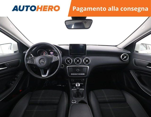 MERCEDES-BENZ A 180 d Sport