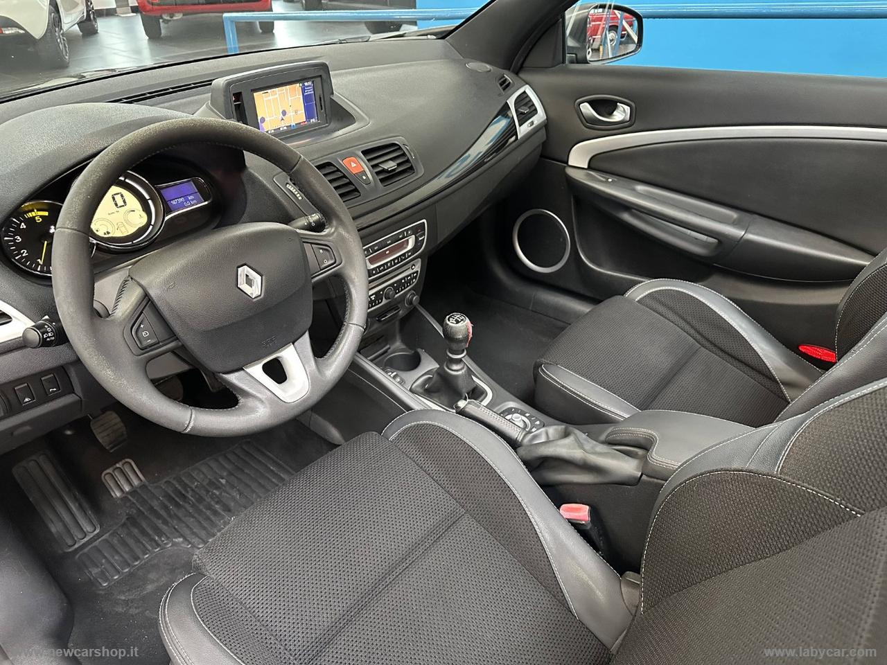 RENAULT Mégane Coupé 1.5 dCi 110 CV Luxe
