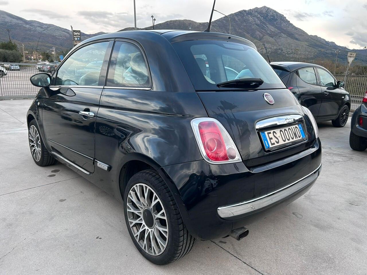 FIAT 500 1.2i 70CV Lounge - NEOPATENTATI