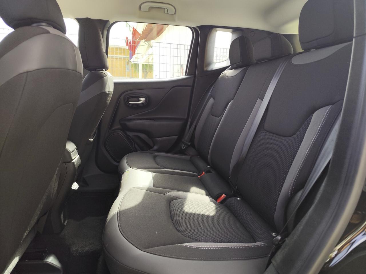 Jeep Renegade 1.5 Turbo T4 MHEV Limited