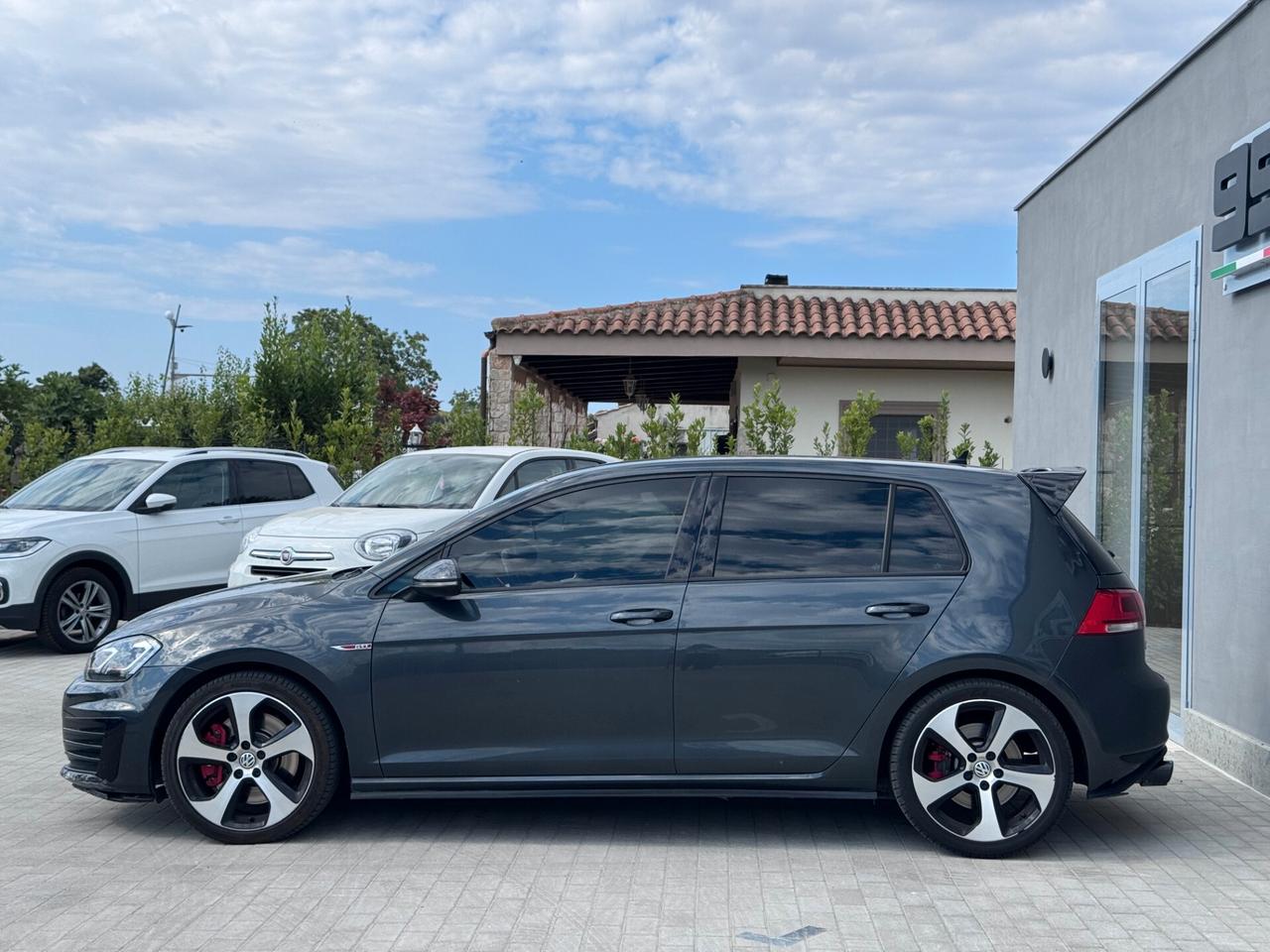 Volkswagen Golf GTI Performance 2.0 TSI DSG 5p. BlueMotion Technology