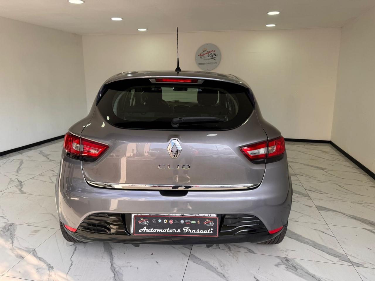 Renault Clio 1.2 75CV 5 porte GARANTITA 2017