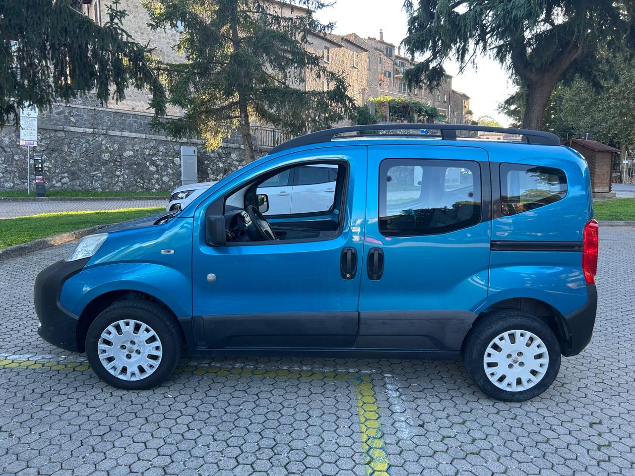 Peugeot Bipper Tepee 1.4 HDi 70CV Outdoor