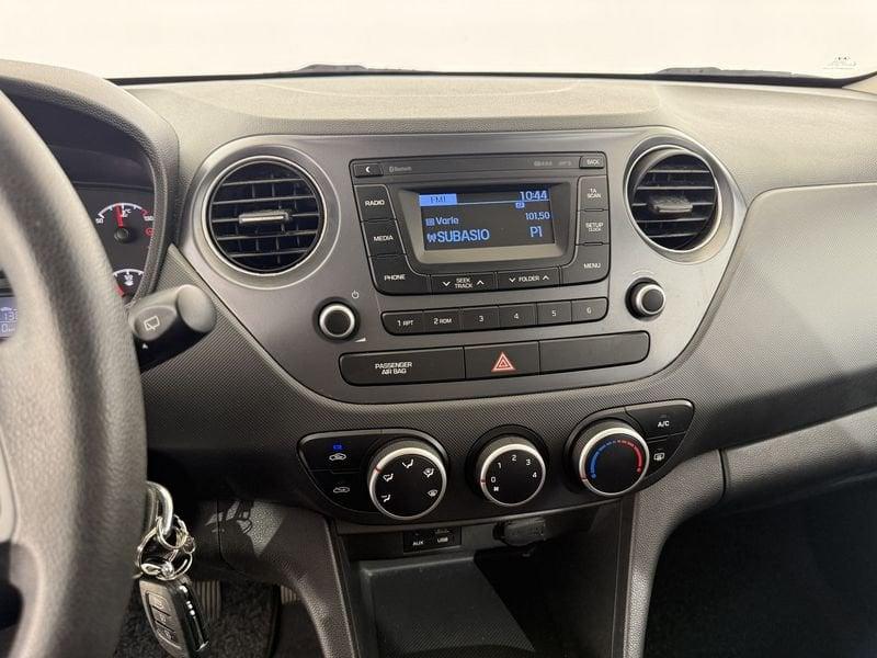 Hyundai i10 1.0 MPI 66cv Login