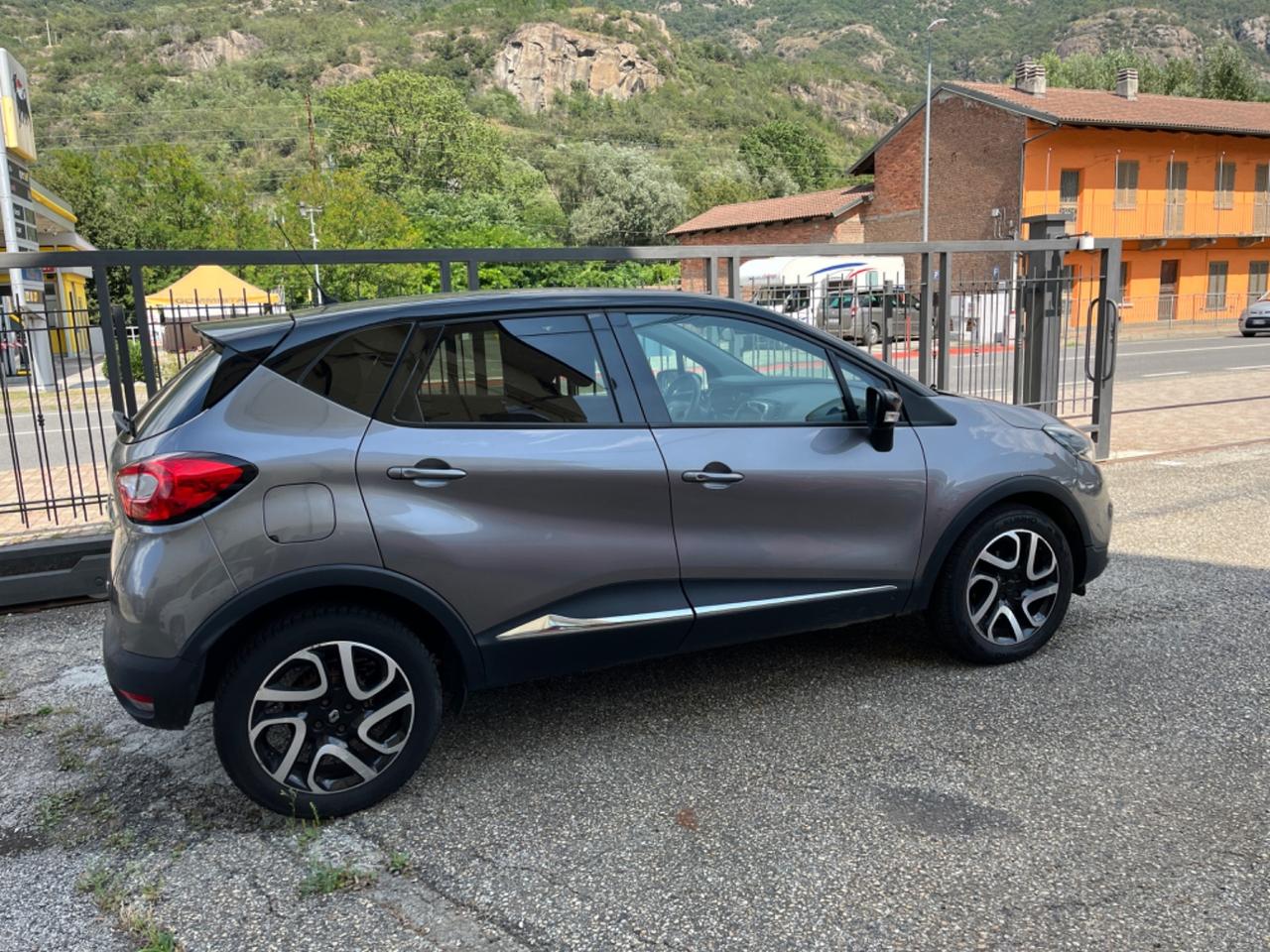 Renault Captur dCi 8V 90 AUTOCARRO N1