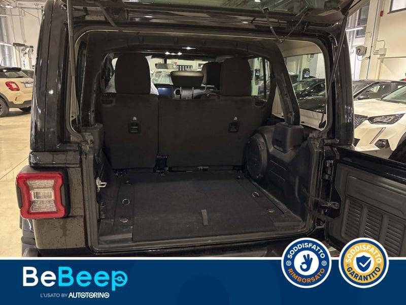 Jeep Wrangler UNLIMITED 2.0 TURBO SAHARA AUTO