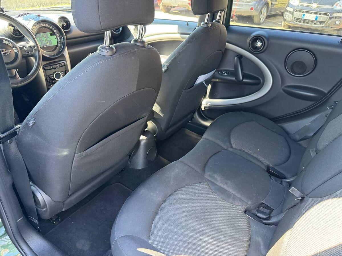 Mini Countryman 2.0 Cooper D Business auto E6