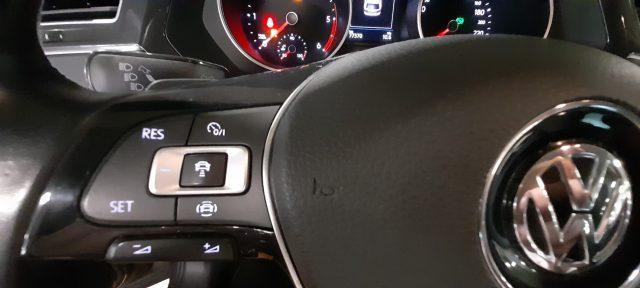 VOLKSWAGEN Tiguan 2.0 TDI SCR DSG Business NAVI LED VIDEO