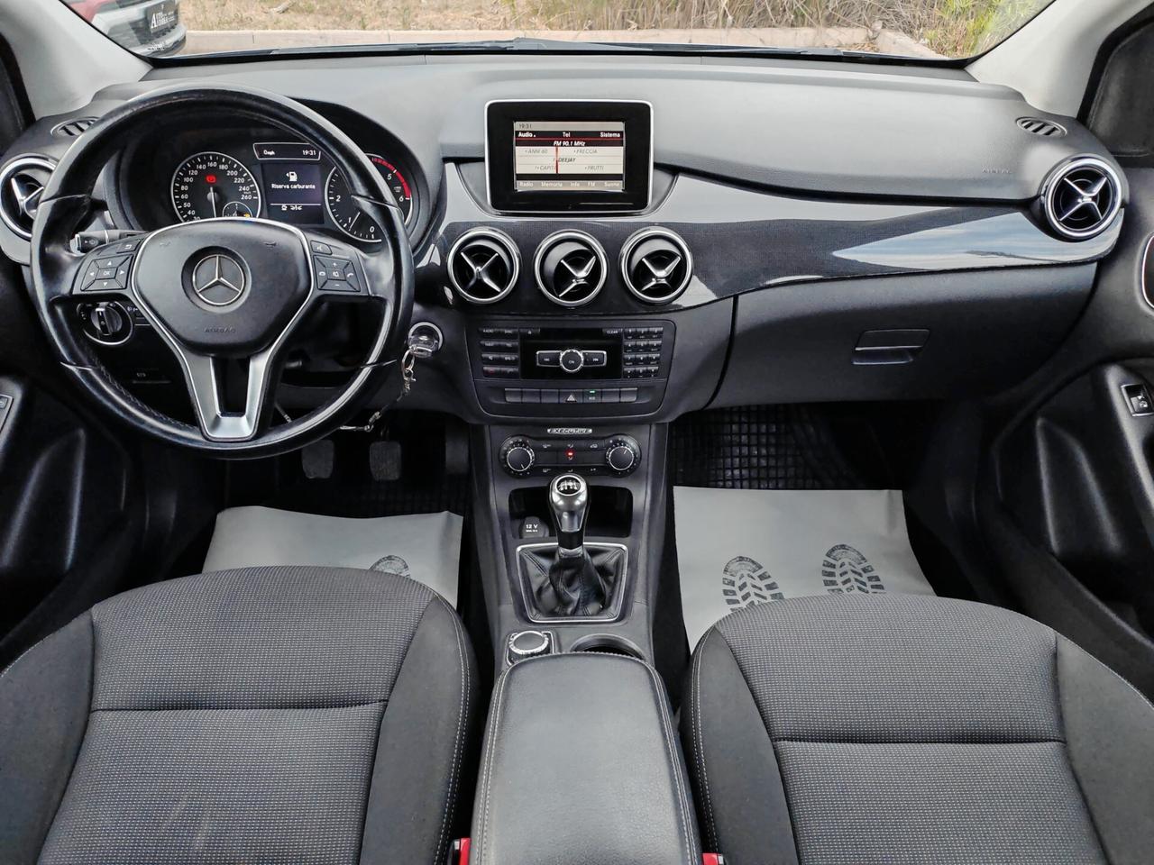 Mercedes-benz B 180CDI Executive 2013