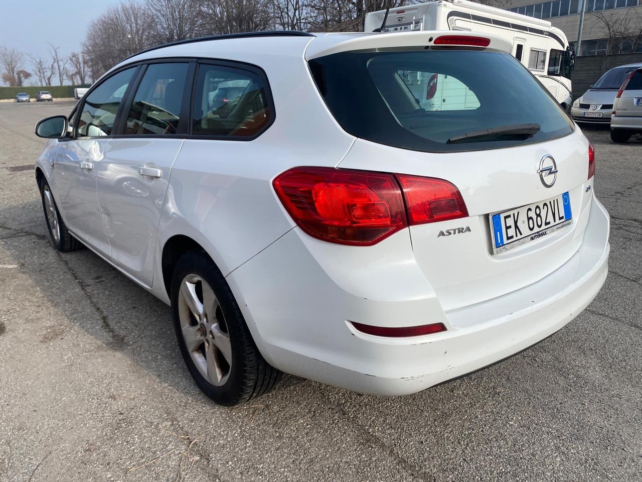 Opel Astra 1.7 CDTI 110CV Sports Tourer Elective