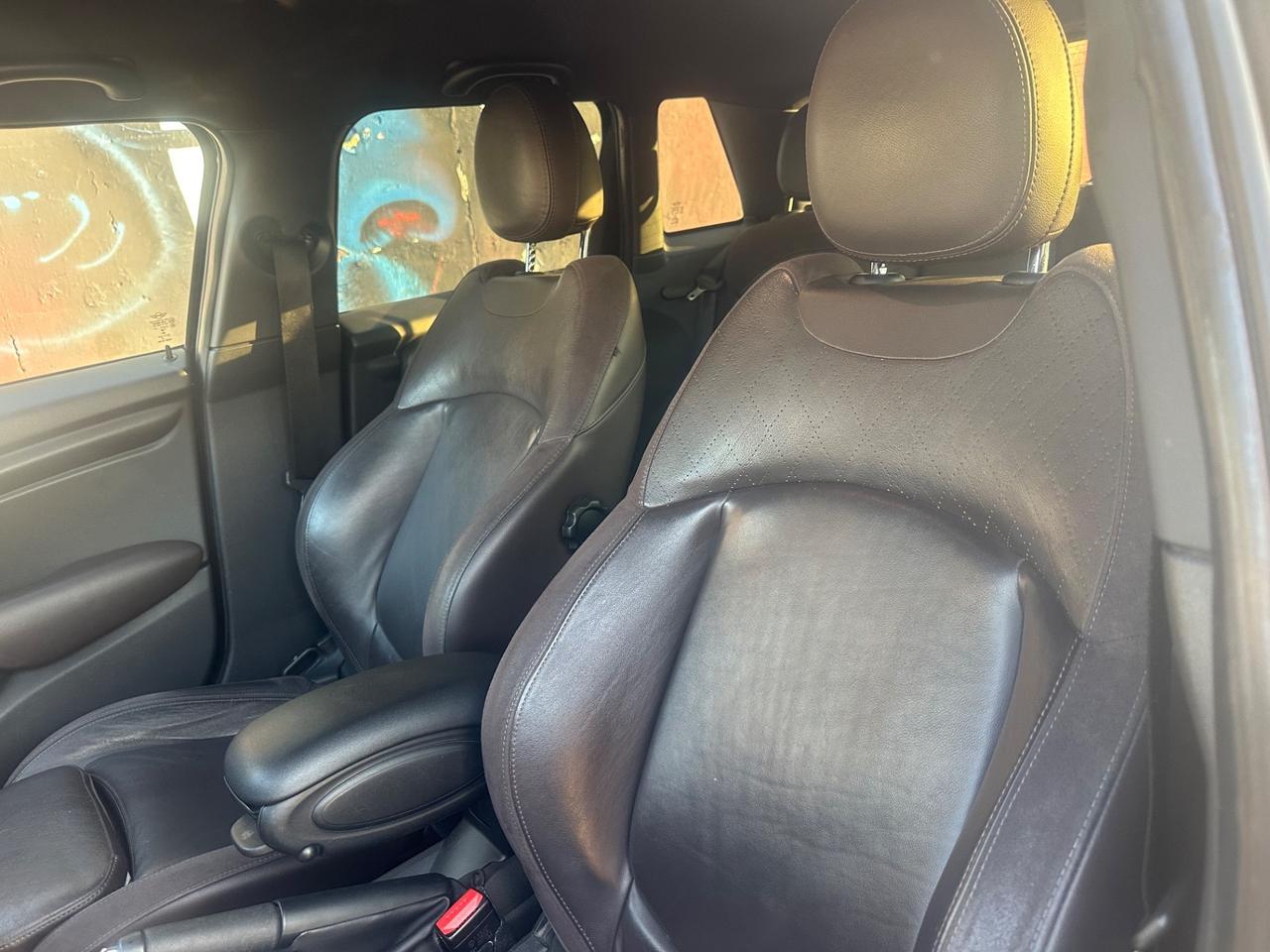 MINI 5 PORTE 1.5 116CV AUTOM/NAVI/PELLE/LED