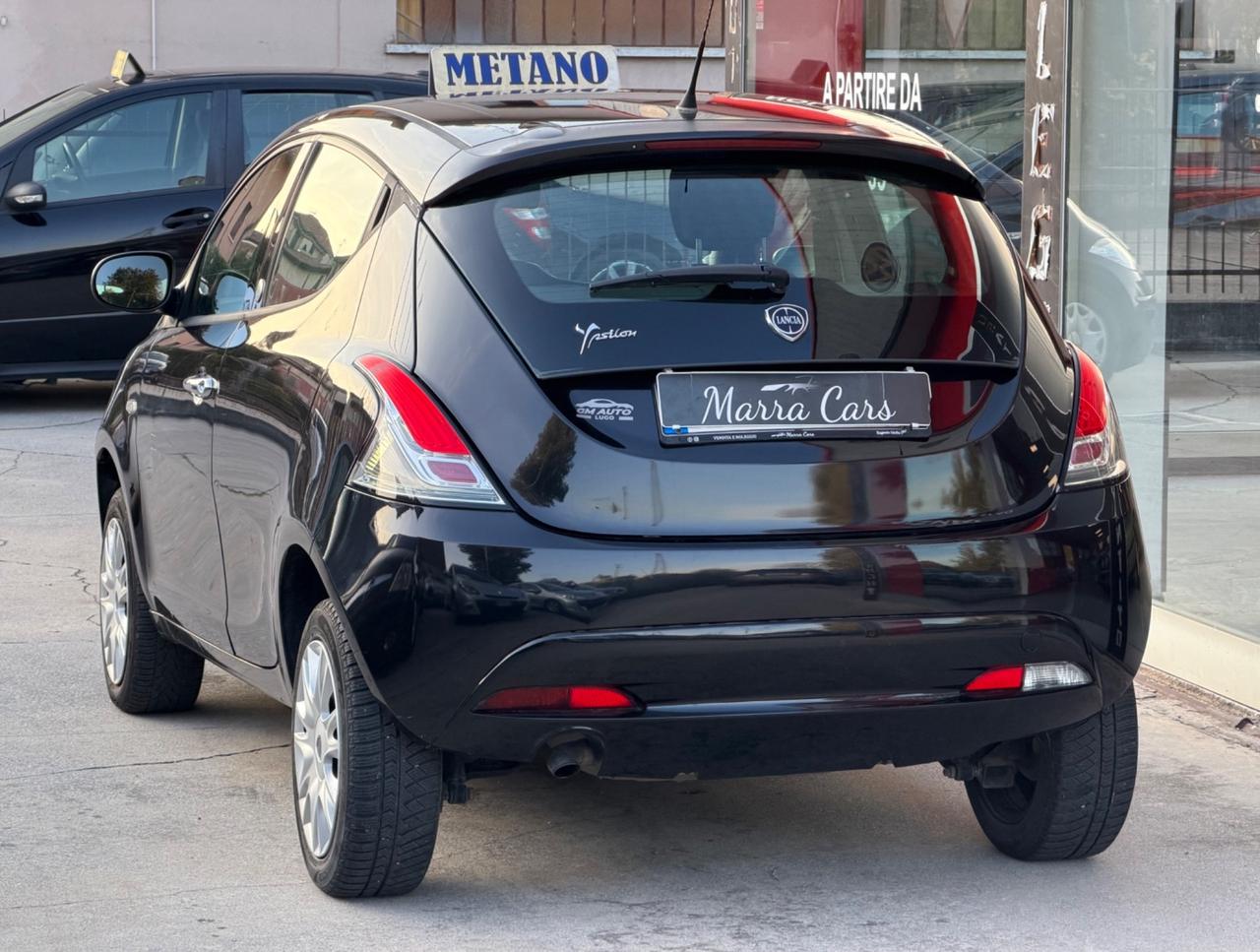 Lancia Ypsilon 85 CV 5 porte Metano Ecochic - Garanzia 12mesi